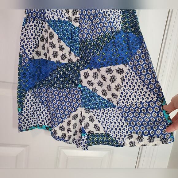 Skies Are Blue Sleeveless Romper Blue Teal White Patchwork Pom Pom Size Small - Picture 6 of 11